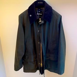 Barbour Classic Bedale Jacket with detachable hood (olive, size 44)